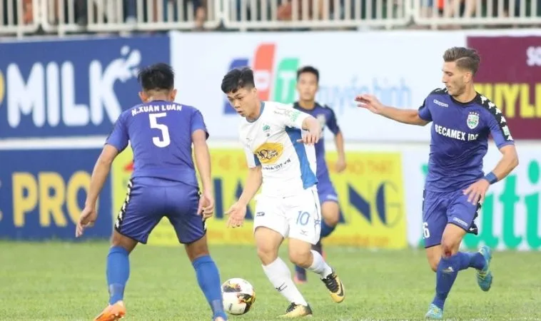 Quy Định Màu Sắc Và Thiết Kế Trang Phục