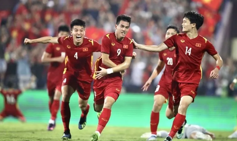 Cần theo dõi sát sao tin tức bóng đá để đặt kèo bóng đá thành công